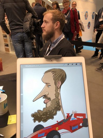 ipad Live karikatur med Allan Buch. farve profilfoto5